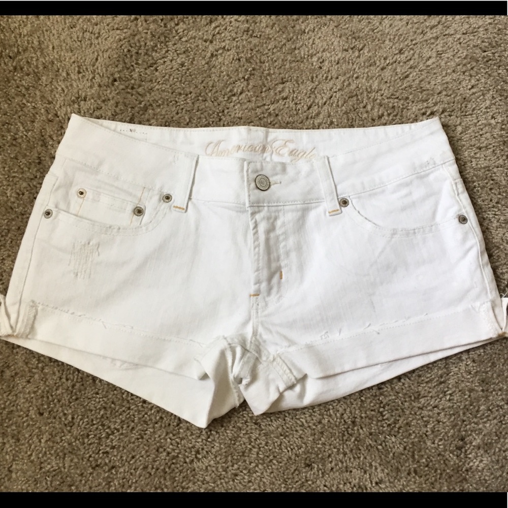 AE White Shorts